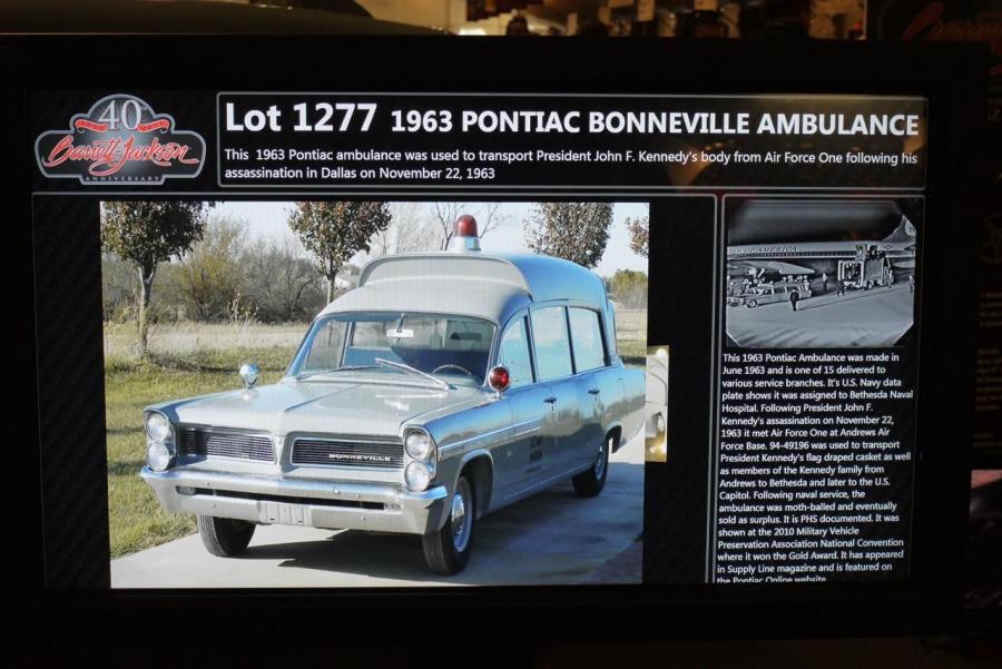 Pontiac Bonneville Ambulance 1963 года  (фото 10 из 22)